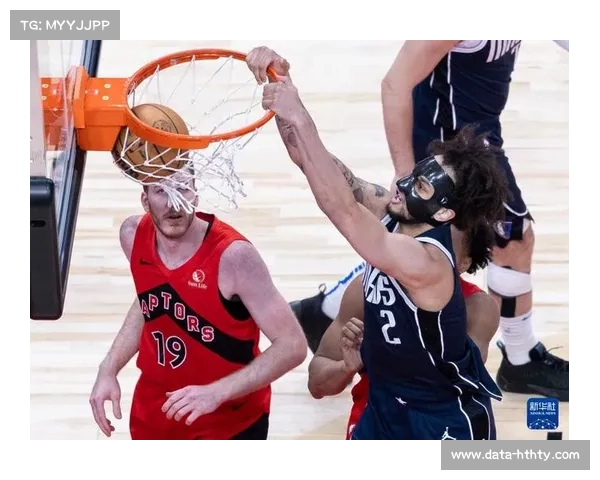 独行侠与猛龙场均29.5次助攻并列联盟第四展现团队协作实力